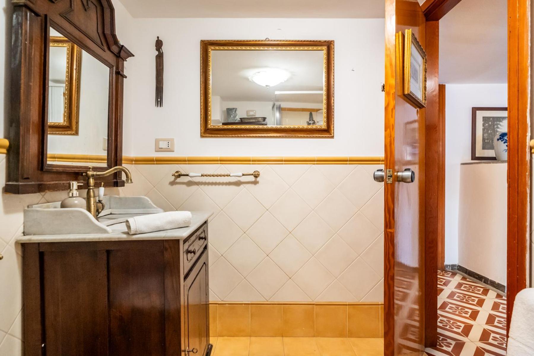 Apartament A Pochi Passi Dal Mare Mondello Zewnętrze zdjęcie